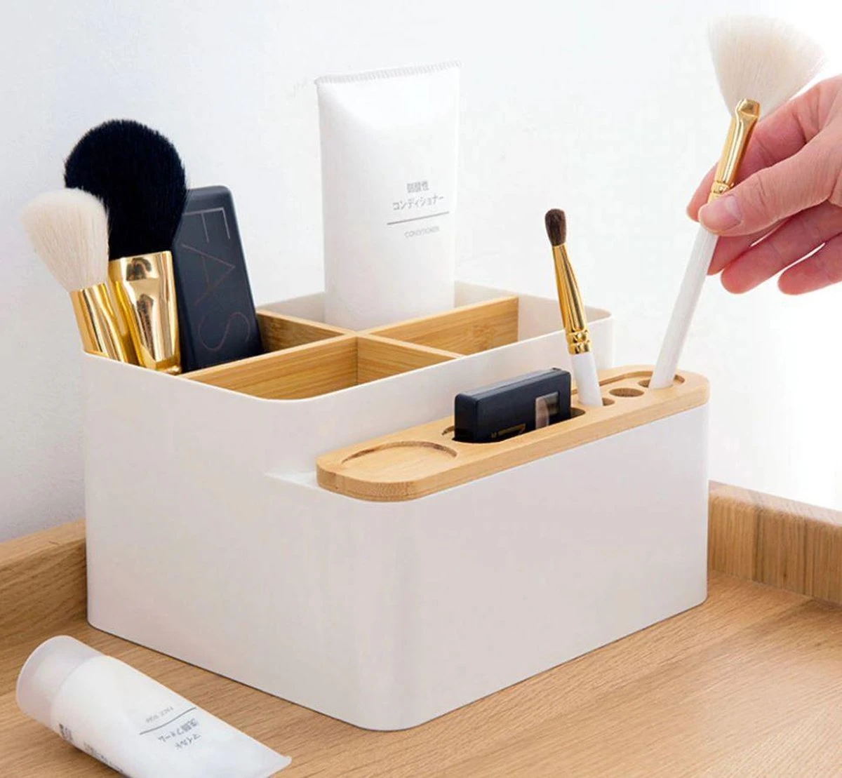 LYVION Make-up En Bureau Organizer - Kunststof En Bamboe 3 LYVION Make-up En Bureau Organizer - Kunststof En Bamboe - Afbeelding 3