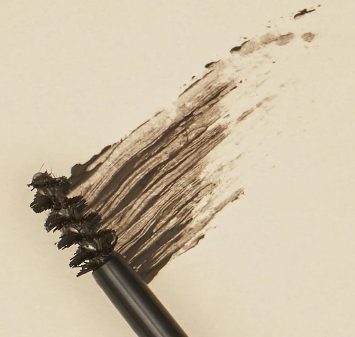 Rimmel London Wonder'full 24 Hour Brow Mascara - Wenkbrauwgel - 003 Dark Brown 7 Rimmel London Wonder'full 24 Hour Brow Mascara - Wenkbrauwgel - 003 Dark Brown - Afbeelding 7