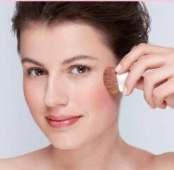 Bourjois Little Rount Pot Blush - 032 Gold -Cosmetisch Korting 1200x1173 4