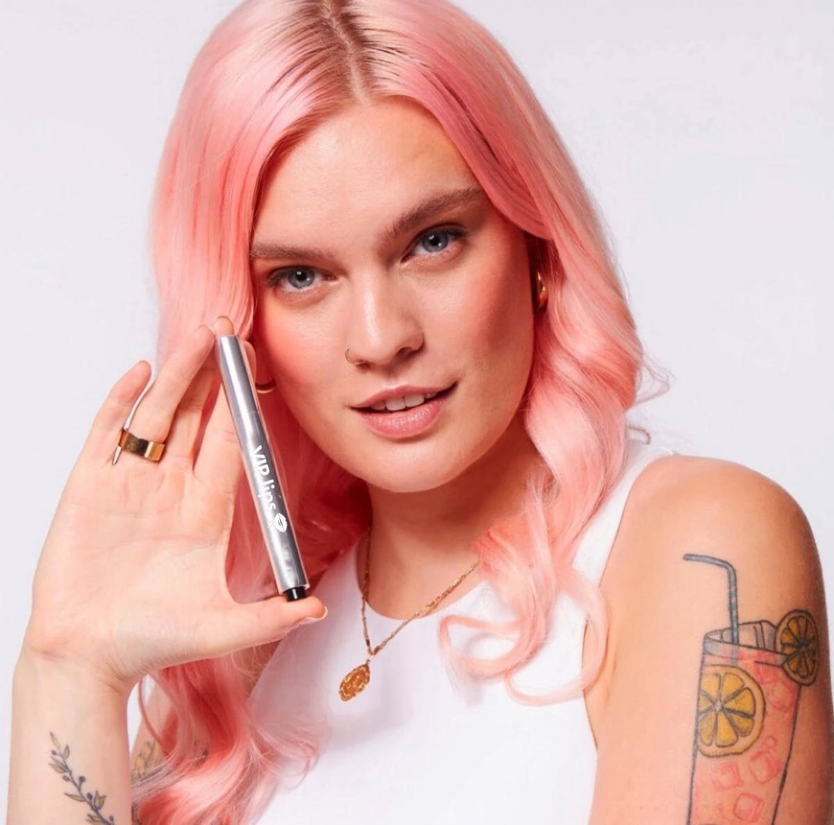 VIP Lips Vollere Lippen Lip Plumper Volumiserende In 2 Min Lip Maximizer Plump Kylie Jenner Cosmetics Make Up Lip Filler Huda Beauty 2 VIP Lips Vollere Lippen Lip Plumper Volumiserende In 2 Min Lip Maximizer Plump Kylie Jenner Cosmetics Make Up Lip Filler Huda Beauty - Afbeelding 2