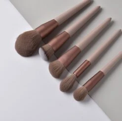 Make Up Kwasten Set | 13 Stuks | Inclusief Beschermingszakje | Vegan | Blending Beauty | Voor O.a. Foundation & Oogschaduw | Cadeau Voor Haar 7 Make Up Kwasten Set | 13 Stuks | Inclusief Beschermingszakje | Vegan | Blending Beauty | Voor O.a. Foundation & Oogschaduw | Cadeau Voor Haar -Cosmetisch Korting 1200x1189 7