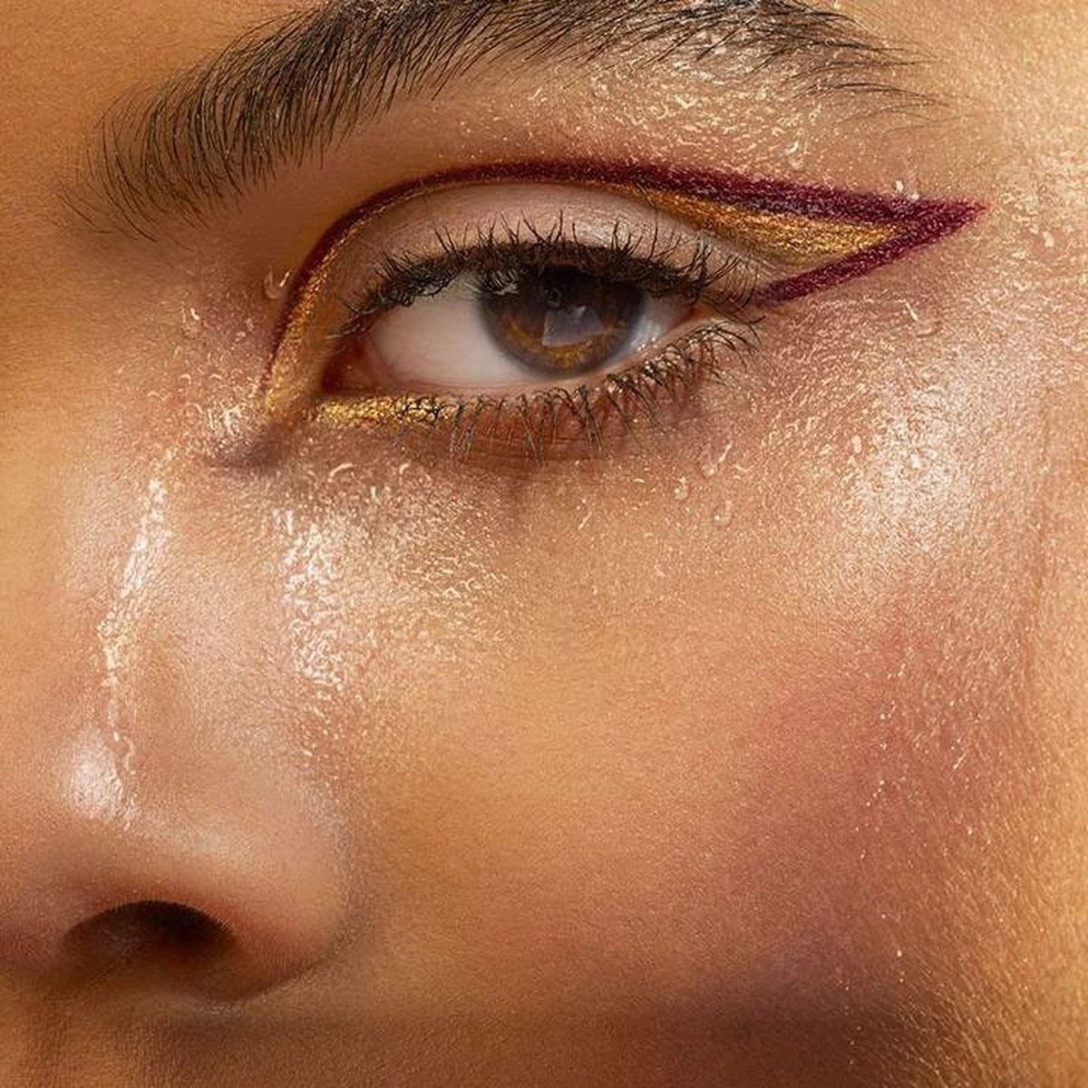 L'Oréal Paris Infallible Gel Crayon 24H Eyeliner - 01 Back To Black 4 L'Oréal Paris Infallible Gel Crayon 24H Eyeliner - 01 Back To Black - Afbeelding 4