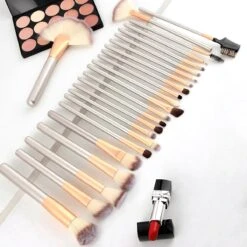 Professionele Make-up Kwastenset - 24 Delig - Beige-Goud 17 Professionele Make-up Kwastenset - 24 Delig - Beige-Goud -Cosmetisch Korting 1200x1200 638