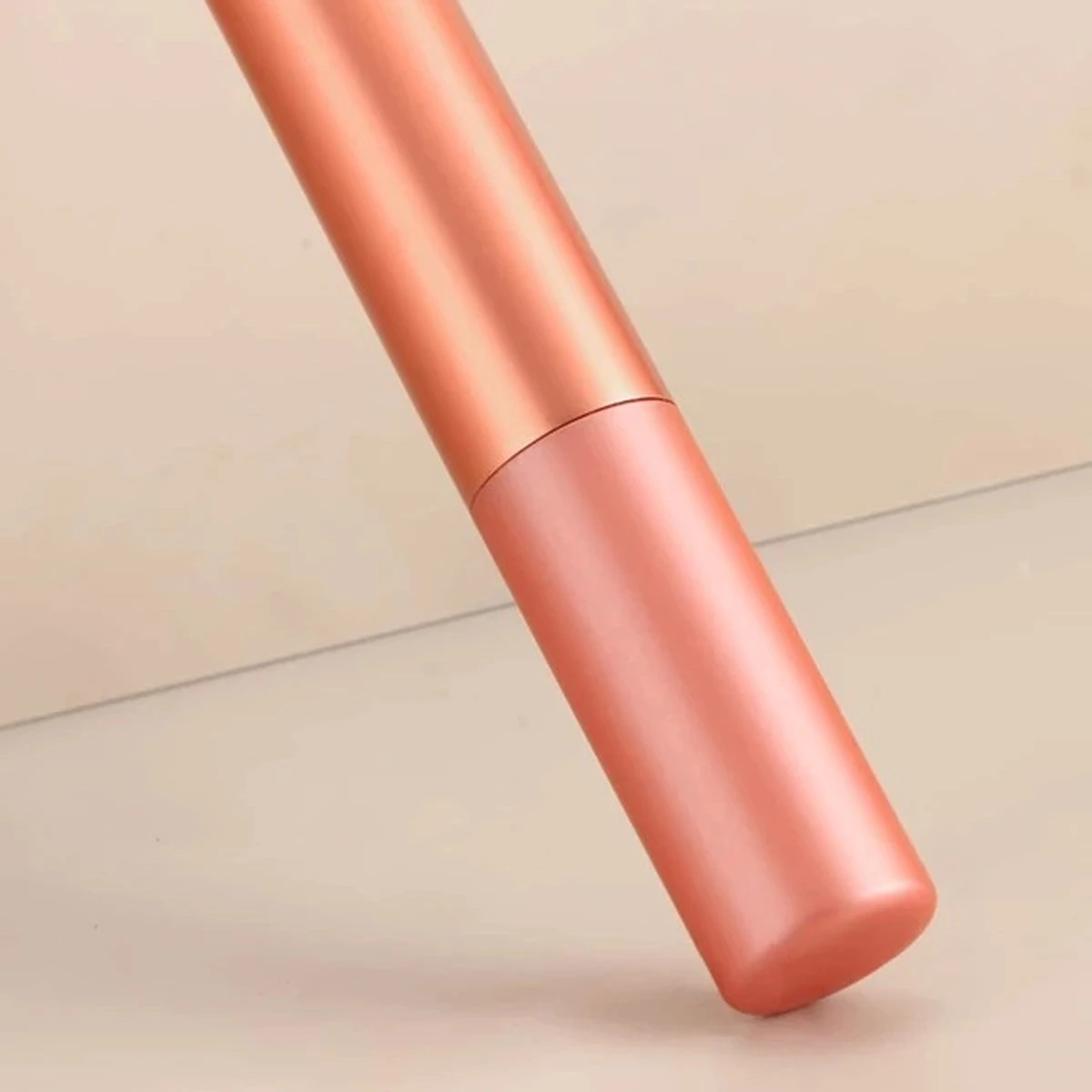 Foundation Kwast - Foundation Brush - Borstel - Foundationkwast - Blushkwast - Blush Stick - Ronde Kop - Rosé 3 Foundation Kwast - Foundation Brush - Borstel - Foundationkwast - Blushkwast - Blush Stick - Ronde Kop - Rosé - Afbeelding 3