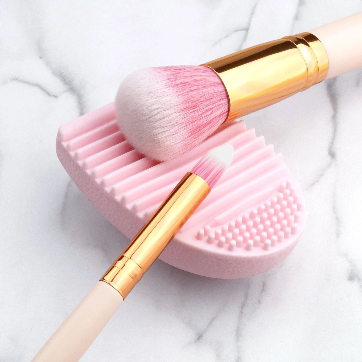 Make Up Kwasten Reiniger - Brush Cleaner - Roze 4 Make Up Kwasten Reiniger - Brush Cleaner - Roze - Afbeelding 4