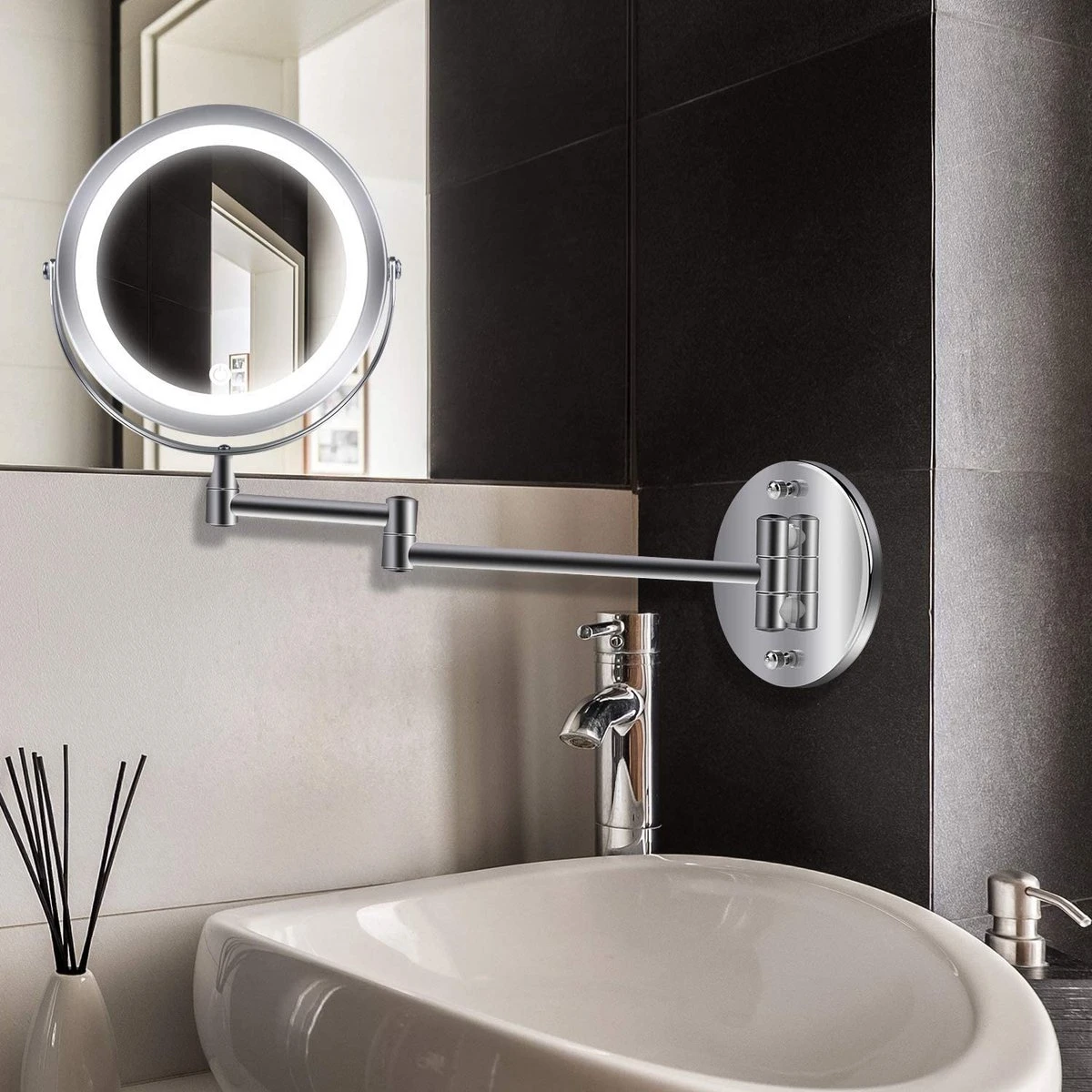 MH Products - Make Up Spiegel - Rond - Wanspiegel - Spiegellamp - 5x Vergroting - 17,5 Cm CM 6 MH Products - Make Up Spiegel - Rond - Wanspiegel - Spiegellamp - 5x Vergroting - 17,5 Cm CM - Afbeelding 6