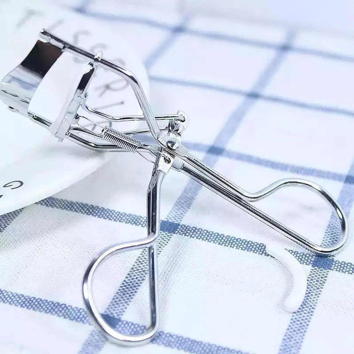 Professionele Eyelash Curler- Wimperkrultang- Wimperkruller - Lash Curler - Wimpers- 1 St 4 Professionele Eyelash Curler- Wimperkrultang- Wimperkruller - Lash Curler - Wimpers- 1 St - Afbeelding 4