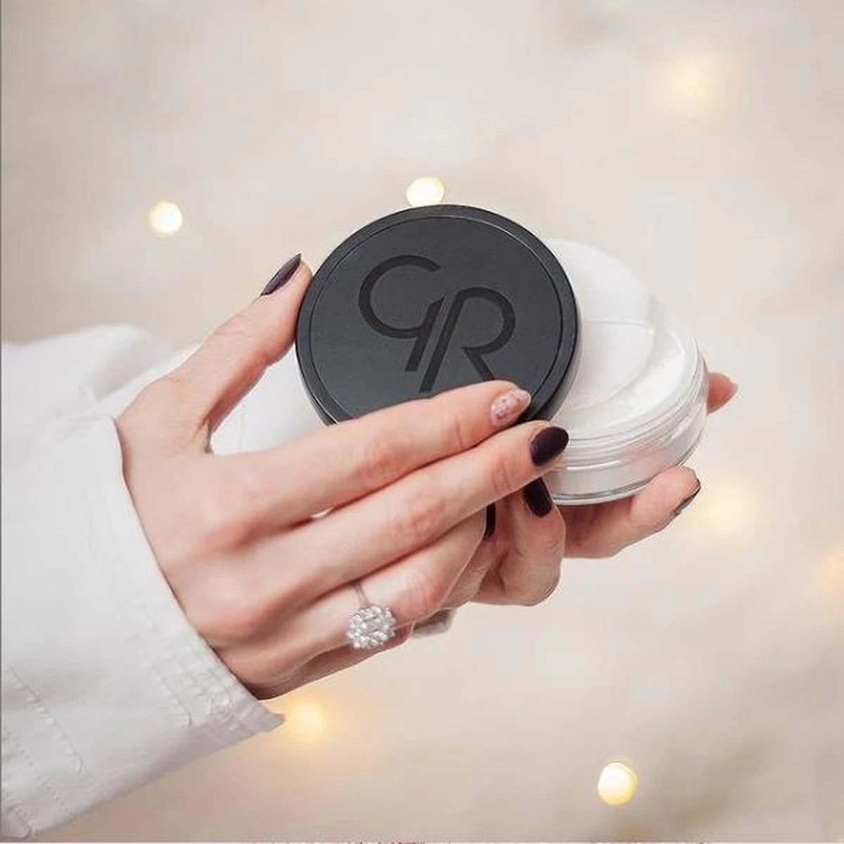 Golden Rose Long Wear Finishing Powder Transparant/Witte Losse Poeder Om Af Te Poederen 2 Golden Rose Long Wear Finishing Powder Transparant/Witte Losse Poeder Om Af Te Poederen - Afbeelding 2