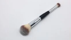 Foundation - Poeder - Make-up Kwast- Foundation Kwast - Concealer Kwast 3-in 1 - Must-have - Cadeau - Verjaardag - Populair - Trendy - Efficiënt - Tijdbesparend 17 Foundation - Poeder - Make-up Kwast- Foundation Kwast - Concealer Kwast 3-in 1 - Must-have - Cadeau - Verjaardag - Populair - Trendy - Efficiënt - Tijdbesparend -Cosmetisch Korting 1200x674 2