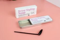 Your Beauty Tree ® Brow Styling Soap - Browsoap - Wenkbrauwzeep - Brow Lamination - Wenkbrauw Zeep 8 Your Beauty Tree ® Brow Styling Soap - Browsoap - Wenkbrauwzeep - Brow Lamination - Wenkbrauw Zeep -Cosmetisch Korting 1200x800 14