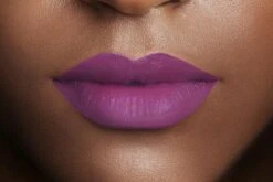 L'Oréal Paris Rouge Signature Lippenstift - 104 I Rebel - Paars - Matte Vloeibare Lipstick 16 L'Oréal Paris Rouge Signature Lippenstift - 104 I Rebel - Paars - Matte Vloeibare Lipstick -Cosmetisch Korting 1200x800 5