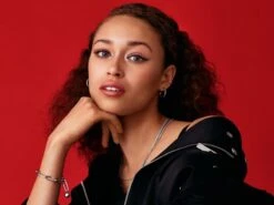 Rimmel London Scandal’Eyes Volume On Demand Mascara - 001 Black -Cosmetisch Korting 1200x899 1