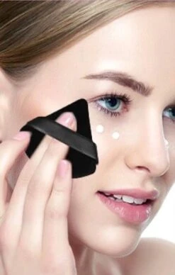 Merkloos Powder Puff Triangle - Make-up Spons - Driehoek Beautyblender - Tool - Puff Set - Puff Spons - Verpakt Per 5 -Cosmetisch Korting 764x1200