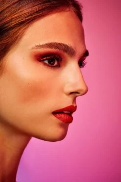 L’Oréal Paris Paris Electric Nights Superliner Matte Signature Eyeliner - Limited Edition – 11 Red Signature – Rood -Cosmetisch Korting 800x1200 13