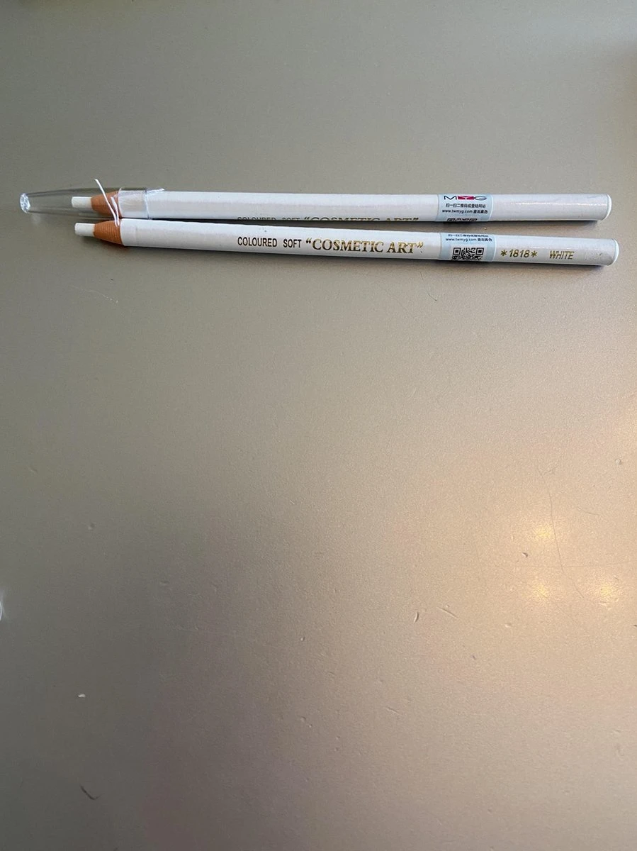 2 Stuks - Voortekenpotlood WIT – PMU – Watervast Wenkbrauw Potlood – Permanente Make-up – PMU Potlood Wit – Stripbaar Wit Voortekenpotlood 2 2 Stuks - Voortekenpotlood WIT – PMU – Watervast Wenkbrauw Potlood – Permanente Make-up – PMU Potlood Wit – Stripbaar Wit Voortekenpotlood - Afbeelding 2